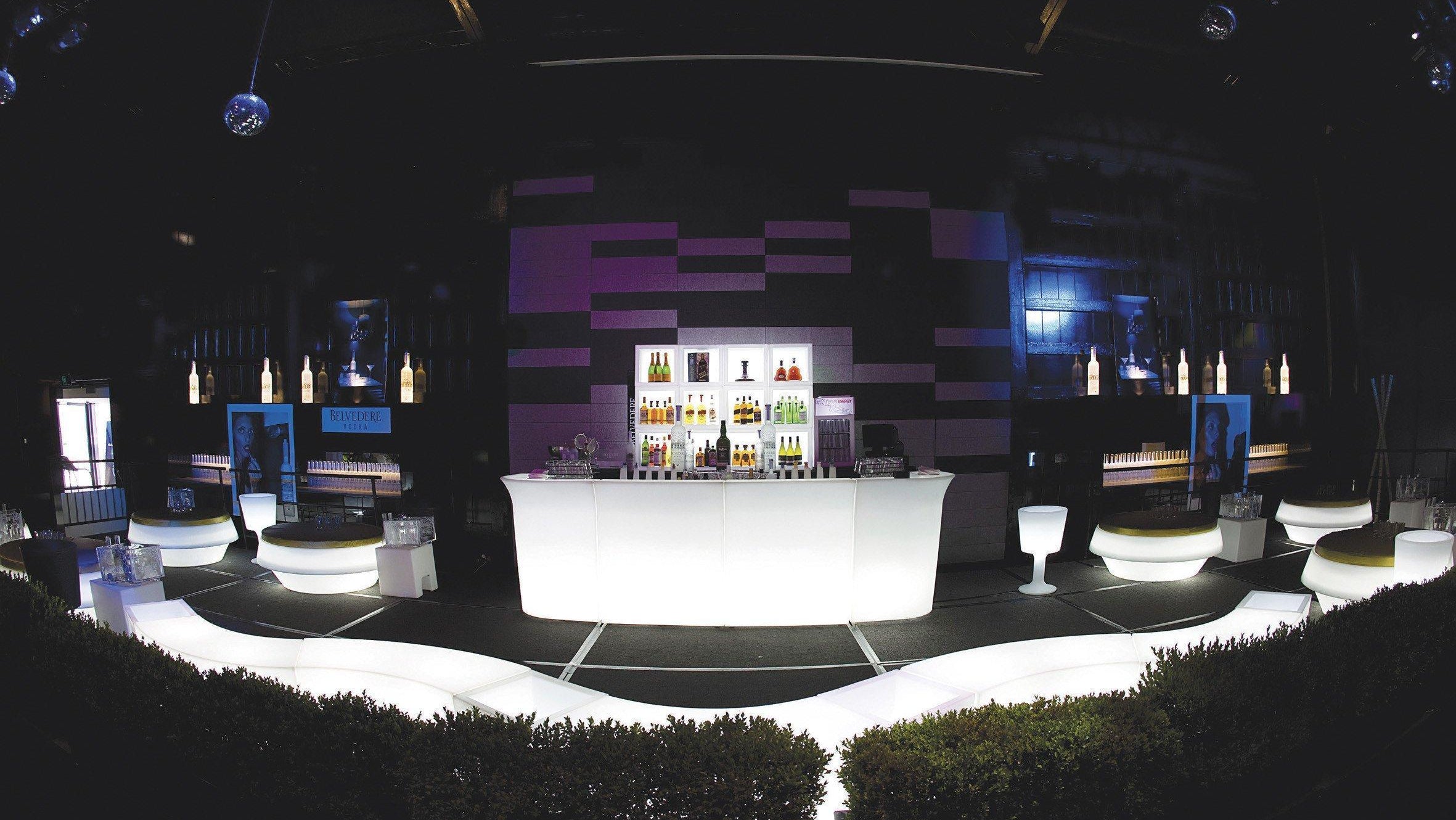 2er Set | Beleuchtbares Podest / Sitzbank SNAKE für Indoor + Outdoor | Sitzmöbel | brandamba.com