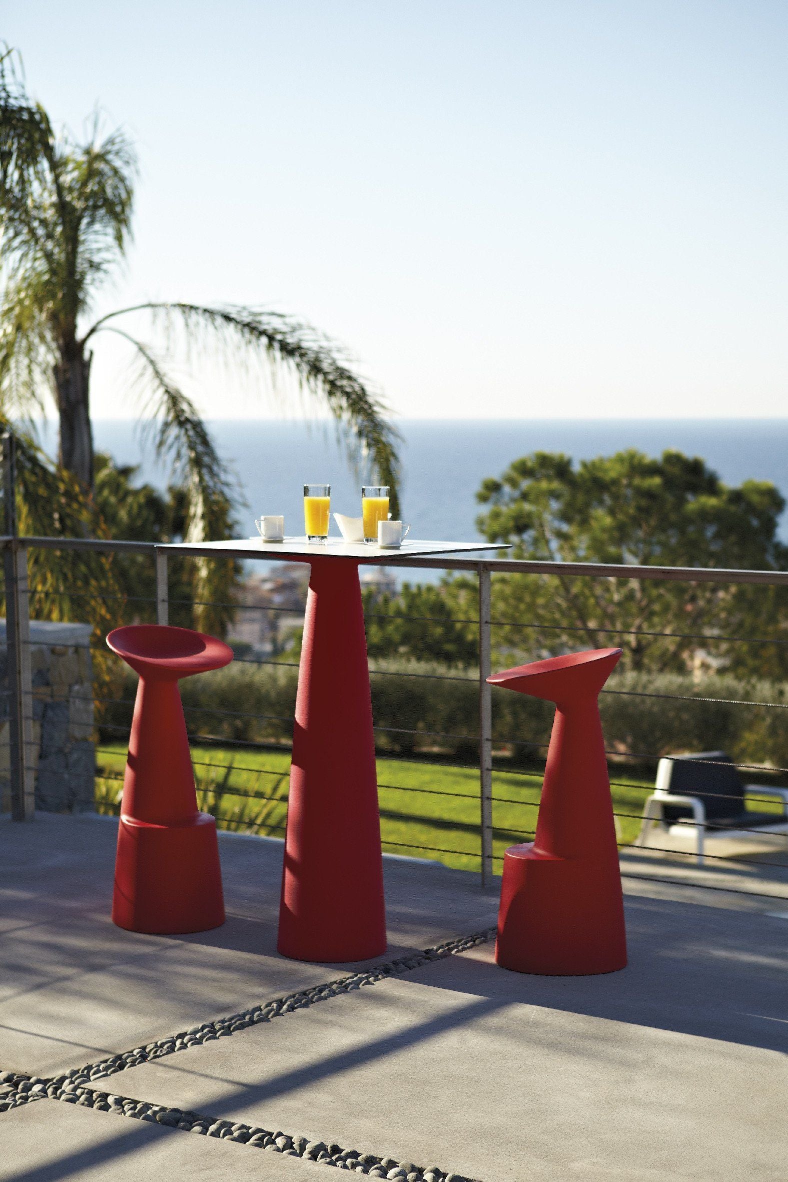 3er Set Barhocker VOILÀ für Indoor + Outdoor | Sitzmöbel | brandamba.com