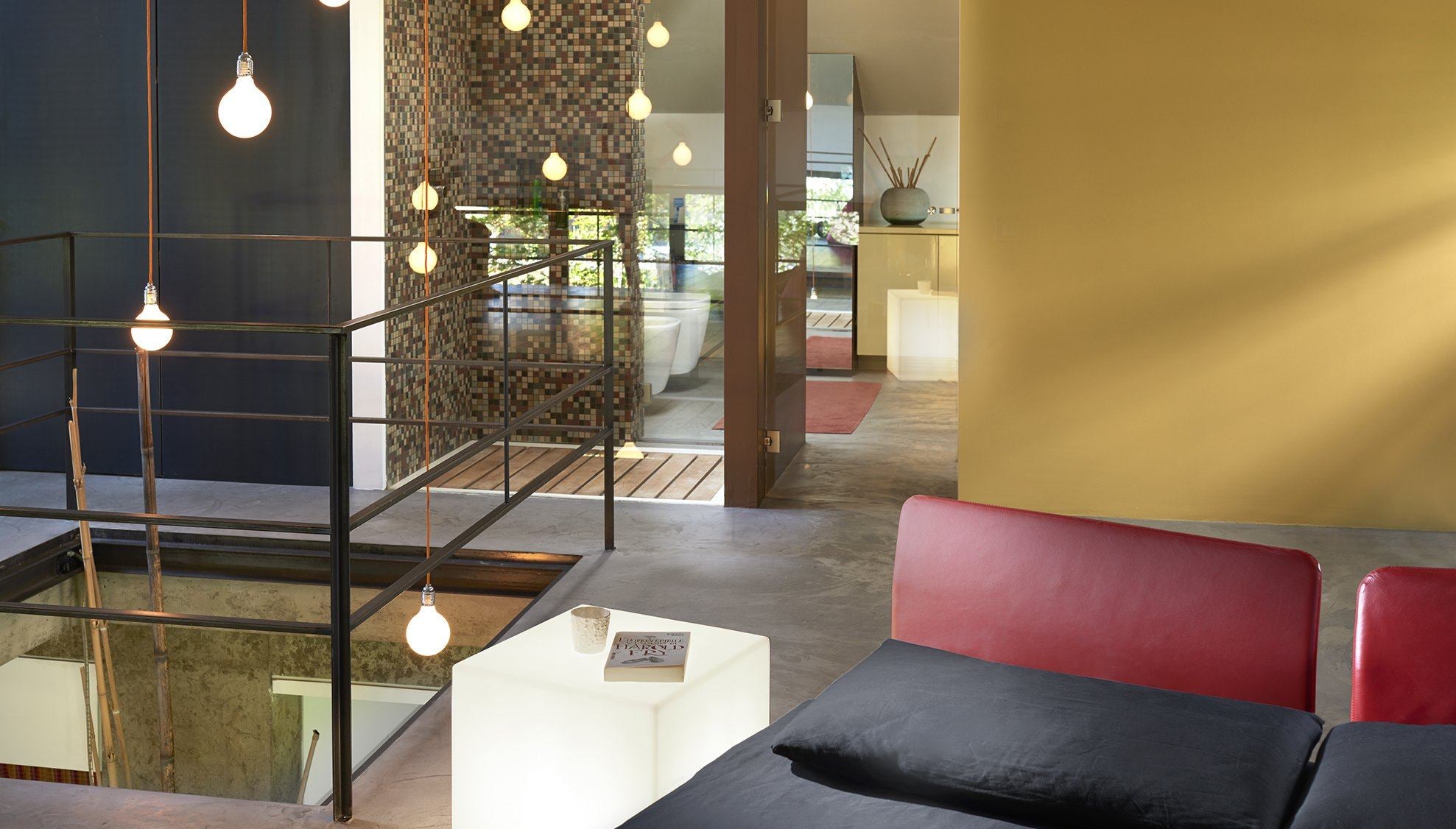 4er Set - Beleuchtbare Podeste SLIDE CUBO 40 für Indoor + Outdoor | Produktpräsentation | brandamba.com