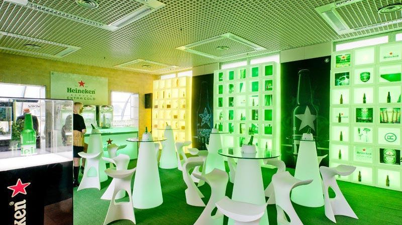 5er Set OPEN CUBE 45 Modular Display beleuchtet von Slide Studio | Produktpräsentation | brandamba.com