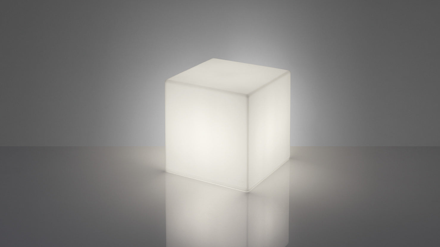 4er Set - Beleuchtbare Podeste SLIDE CUBO 40 für Indoor + Outdoor | Leuchtmöbel | LED Cube