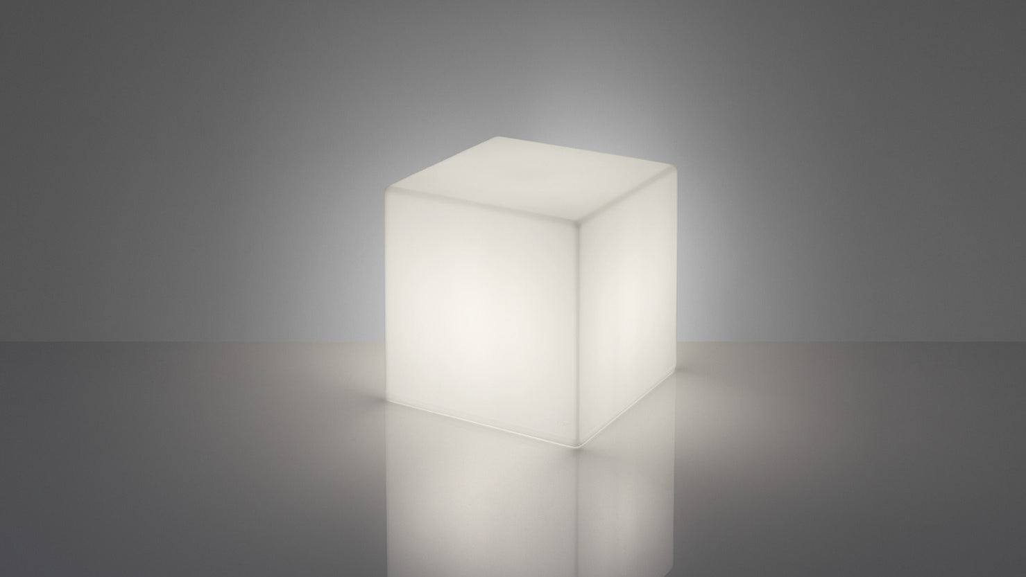 4er Set - Beleuchtbare Podeste SLIDE CUBO 40 für Indoor + Outdoor | Leuchtmöbel | LED Cube