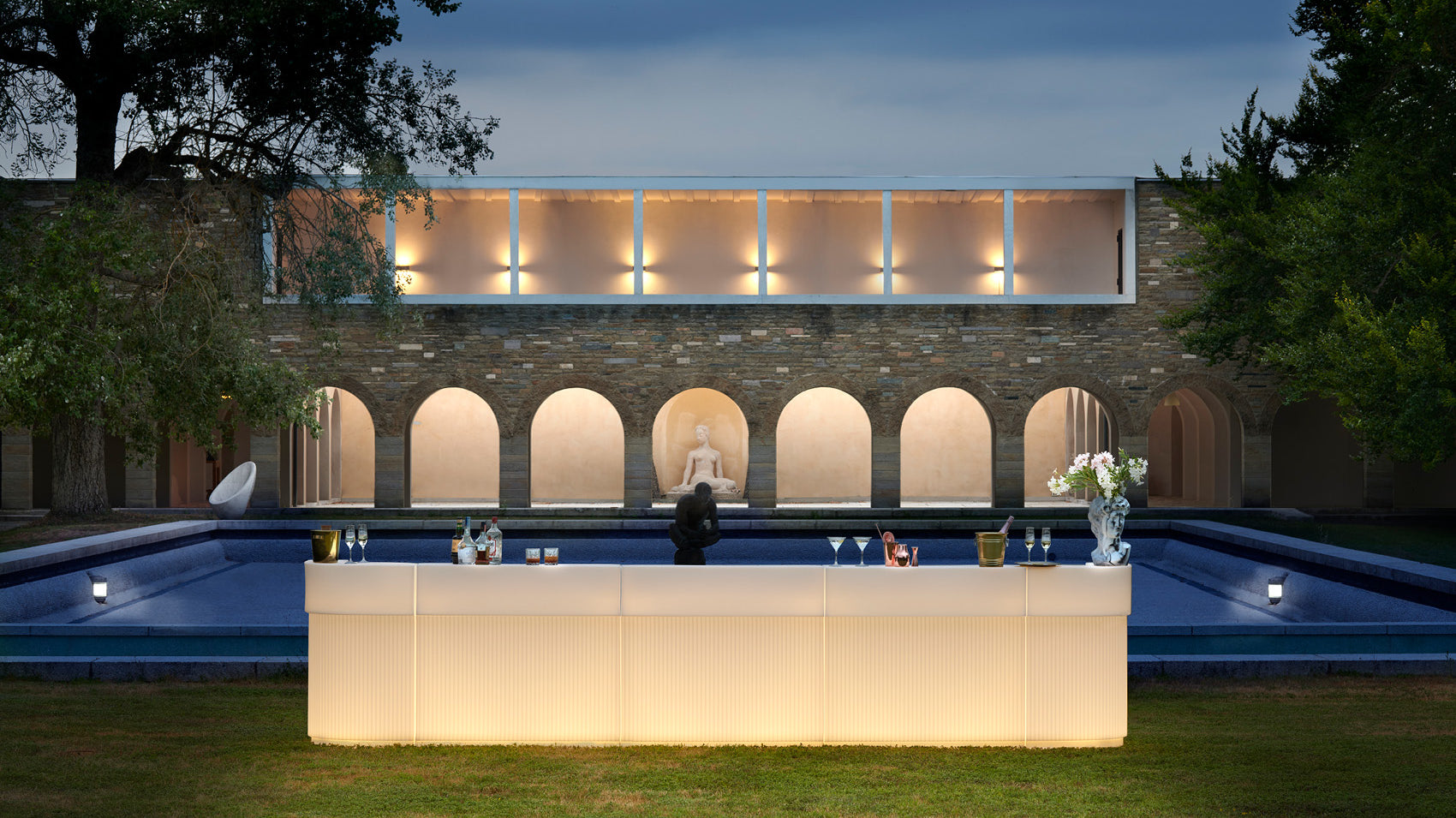 Slide CORDIALE BAR & CORDIALE CORNER | LED-BAR | Leuchttheke | Roberto Paoli | Outdoor Event