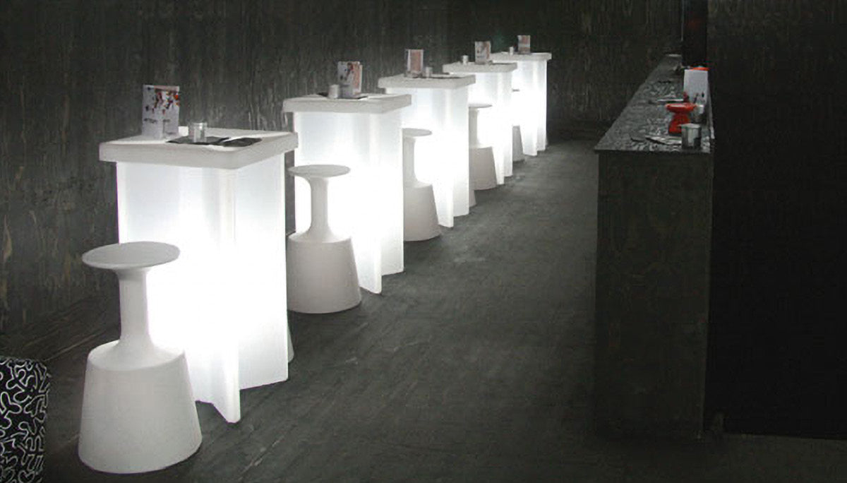 Slide DRINK Barstuhl mit Slide X2 Stechtisch - Indoor Bar - Event