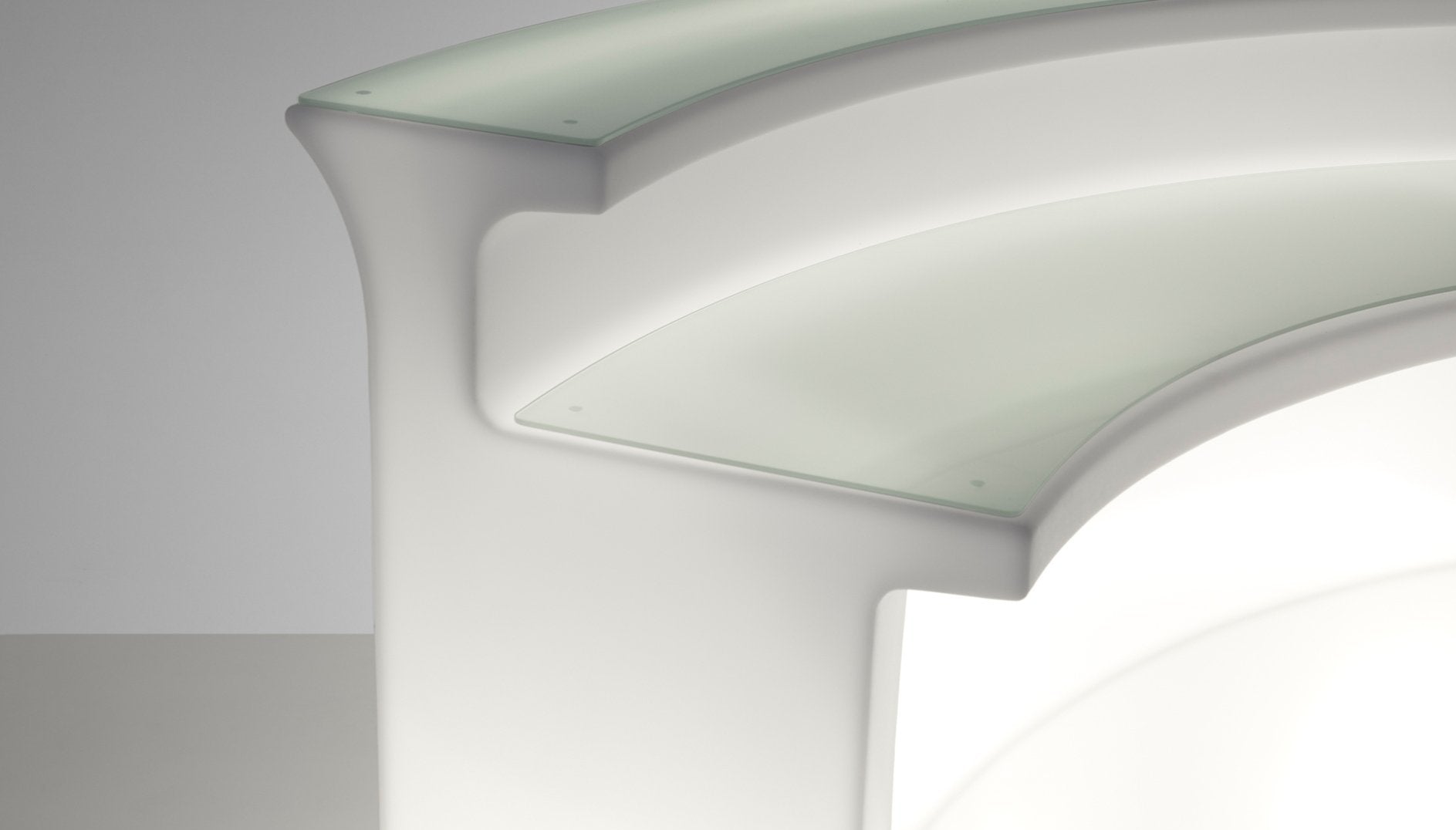 Abdeckplatte TOP für Slide Leucht-Theke BREAK BAR, halbrund | LED Theke | brandamba.com