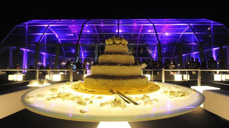 Beleuchtbarer Tisch, Esstisch, Präsentationstisch ED von Guglielmo Berchicci | Tische | brandamba.com