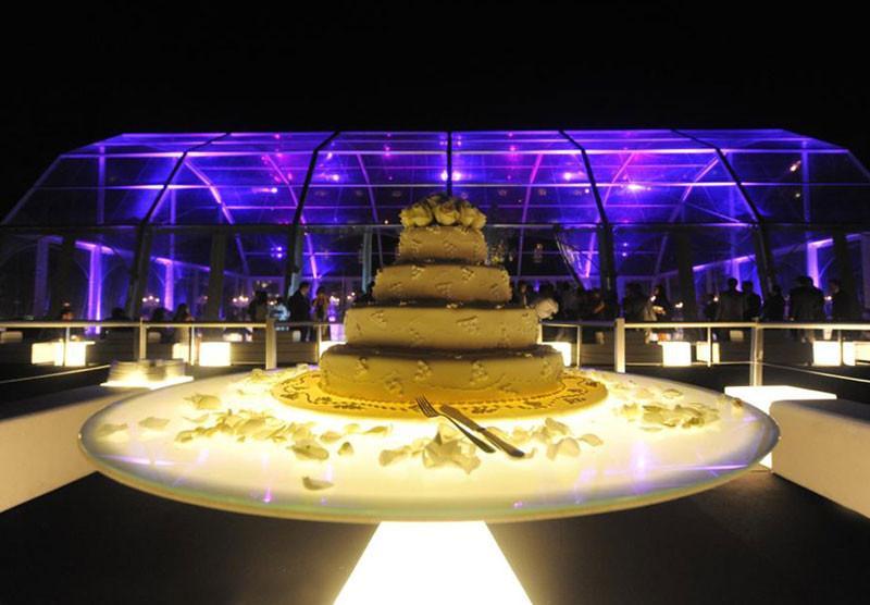 Beleuchtbarer Tisch, Esstisch, Präsentationstisch ED von Guglielmo Berchicci | Tische | brandamba.com