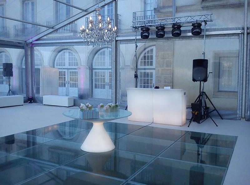 Beleuchtbarer Tisch, Esstisch, Präsentationstisch ED von Guglielmo Berchicci | Tische | brandamba.com