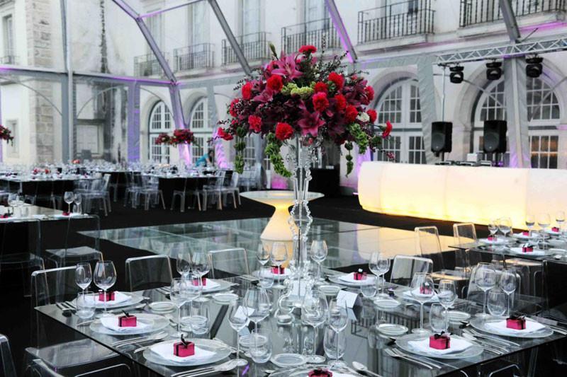 Beleuchtbarer Tisch, Esstisch, Präsentationstisch ED von Guglielmo Berchicci | Tische | brandamba.com