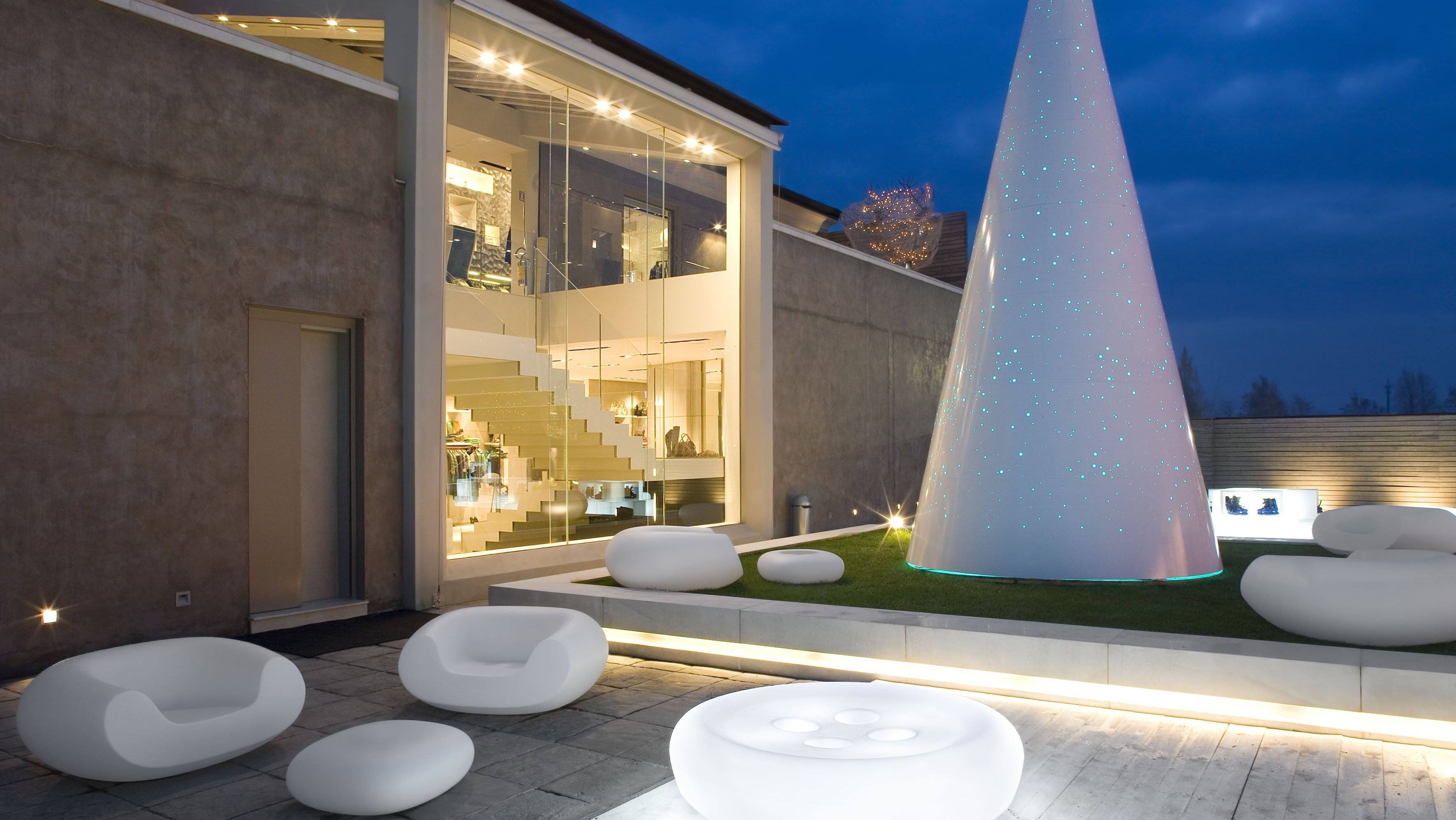 Hocker / Beistelltisch SLIDE CHUBBY LOW für Indoor + Outdoor | Sitzmöbel | brandamba.com