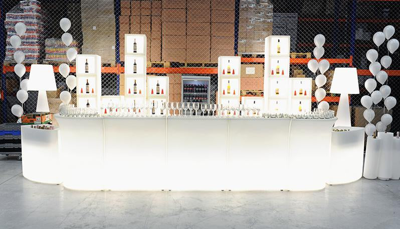 Leuchttheke BREAK LINE mit COCKTAIL STATION + SPEED RACK | LED Theke | brandamba.com