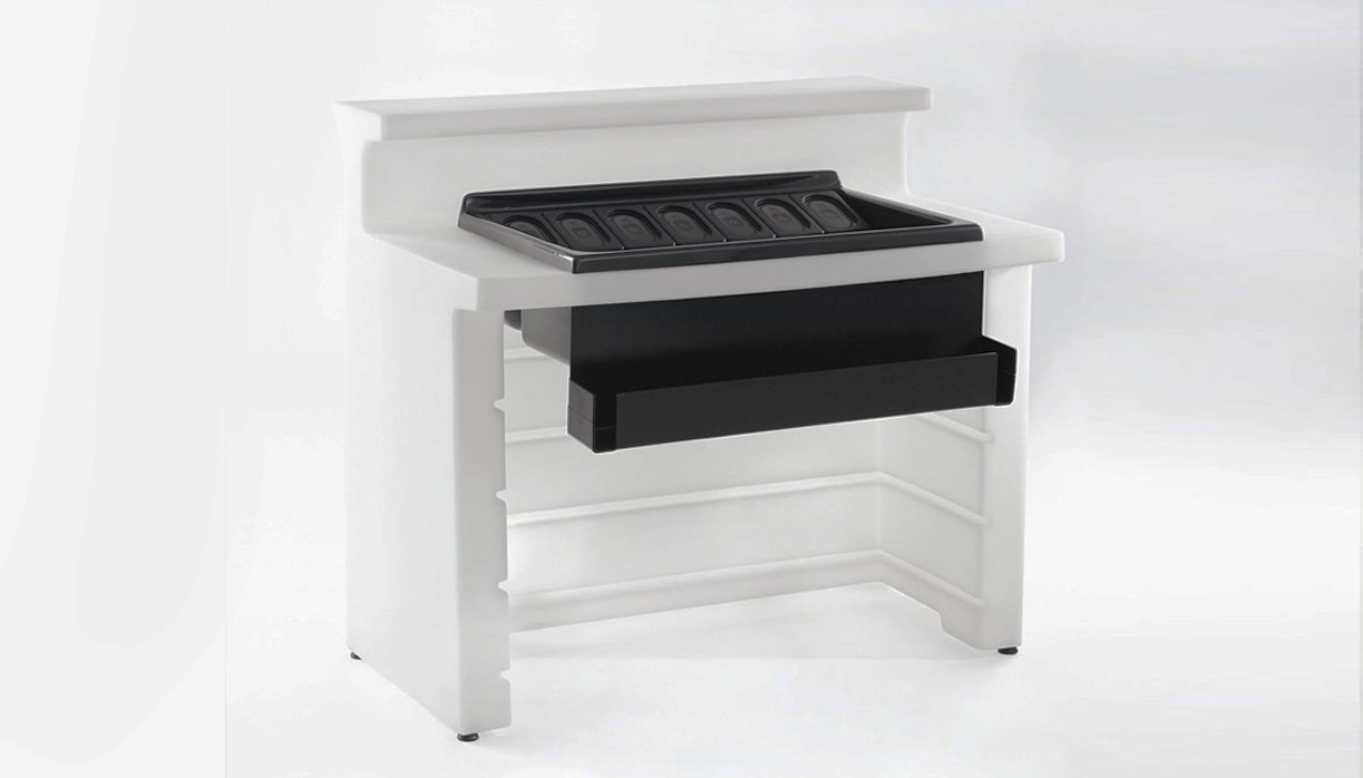 Leuchttheke BREAK LINE mit COCKTAIL STATION + SPEED RACK | LED Theke | brandamba.com