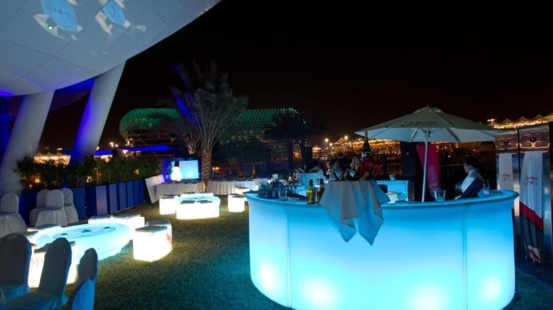 Leuchttheke Slide Break Bar - LED Theke -  Restaurant Bar