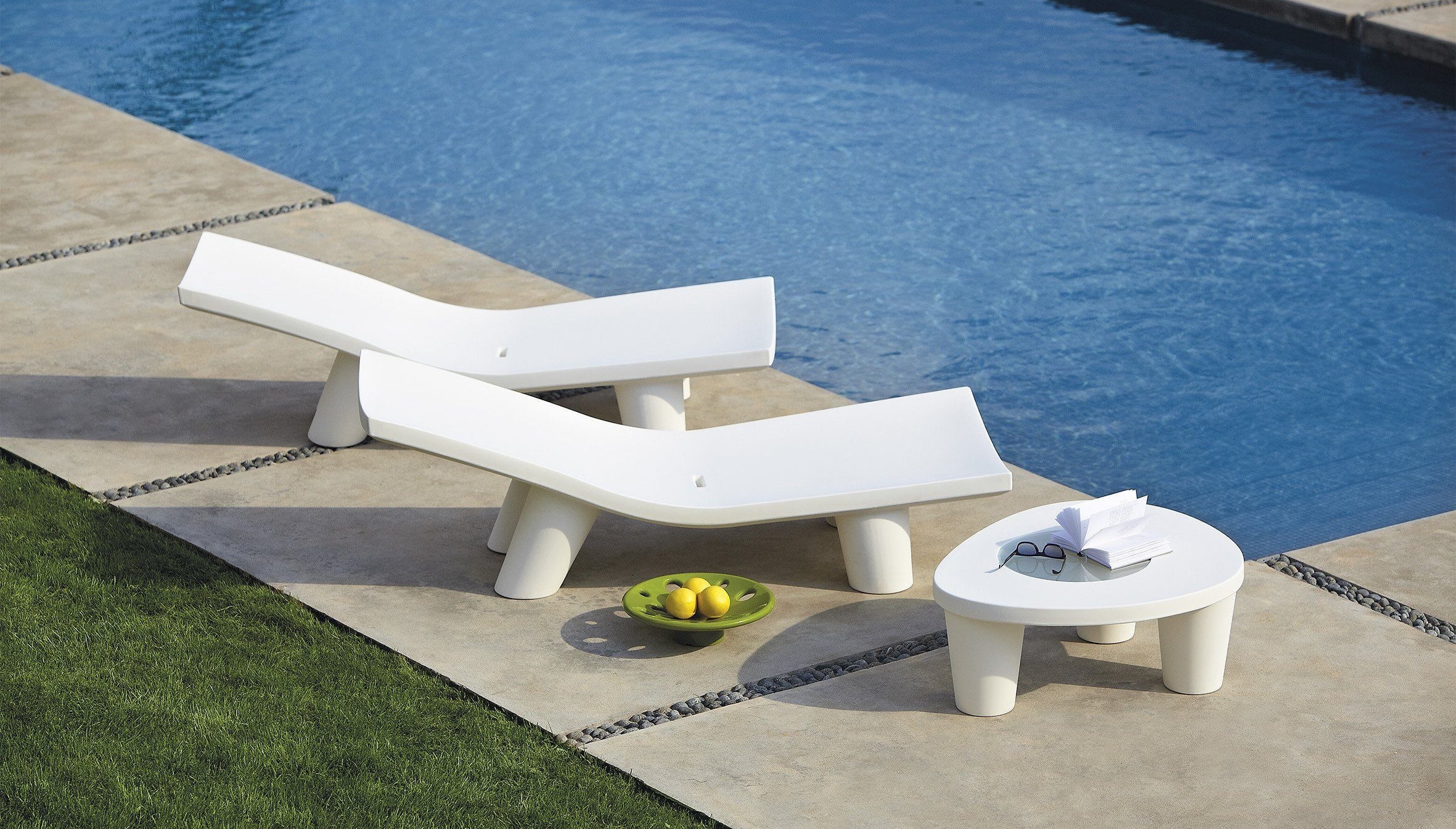 Liege LOW LITA LOUNGE von Paola Navone | Sitzmöbel | brandamba.com