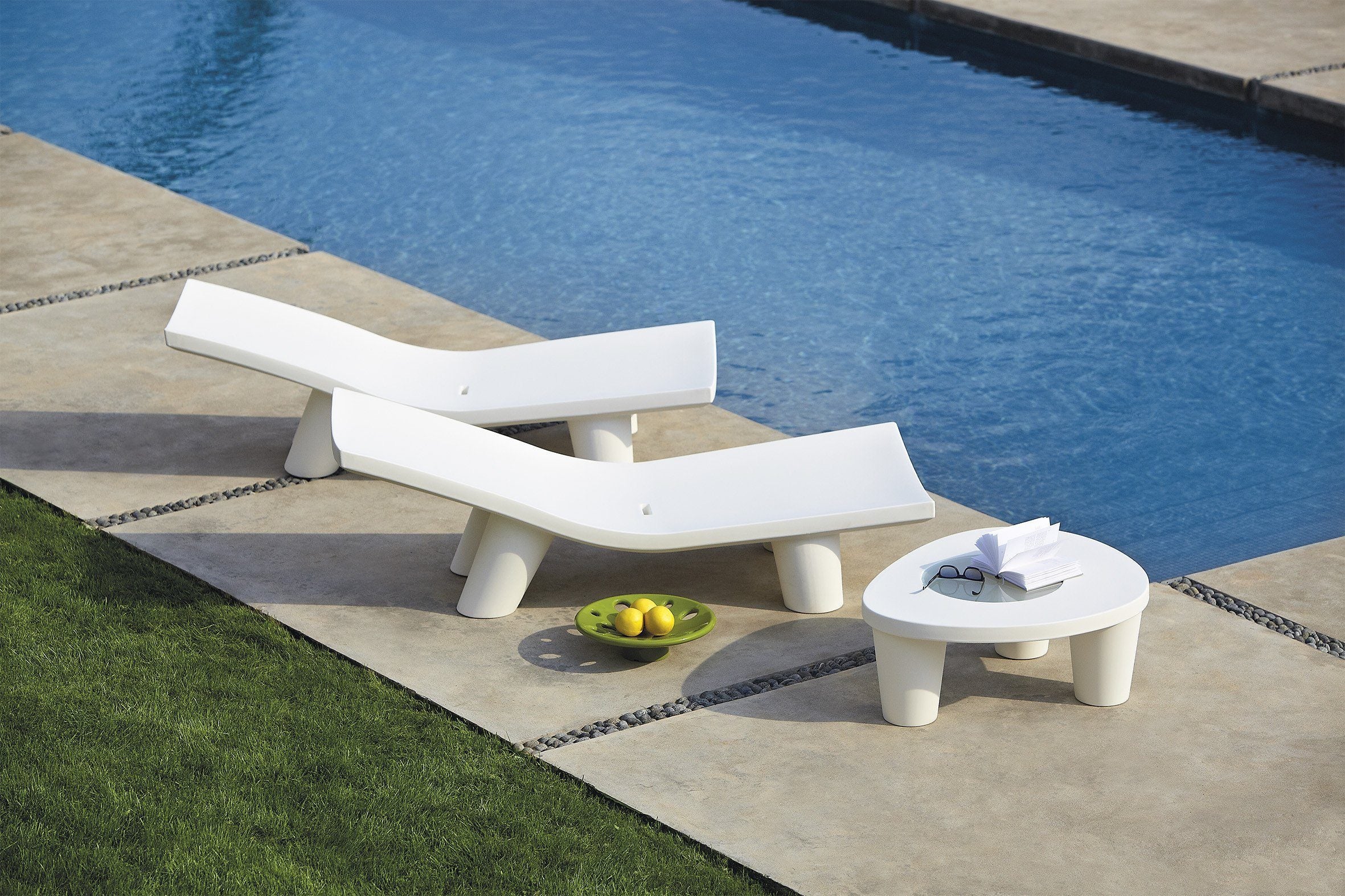 Liege LOW LITA LOUNGE von Paola Navone | Sitzmöbel | brandamba.com