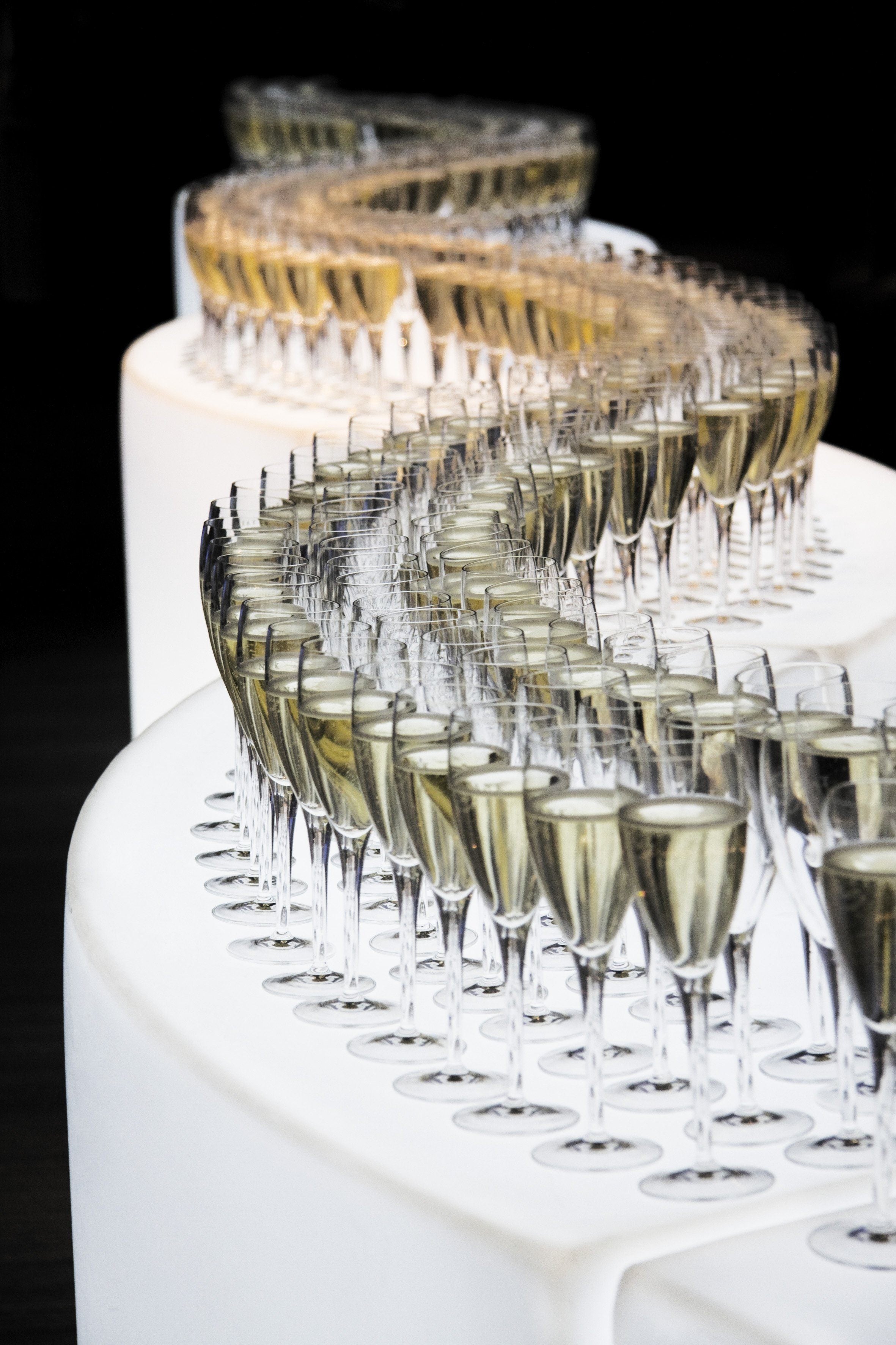 Präsentationspodest, Theke SNACK BAR von Giò Colonna Romano | Theken | brandamba.com