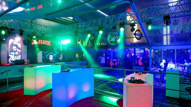 Präsentationspodest, Theke SNACK BAR von Giò Colonna Romano | Theken | brandamba.com