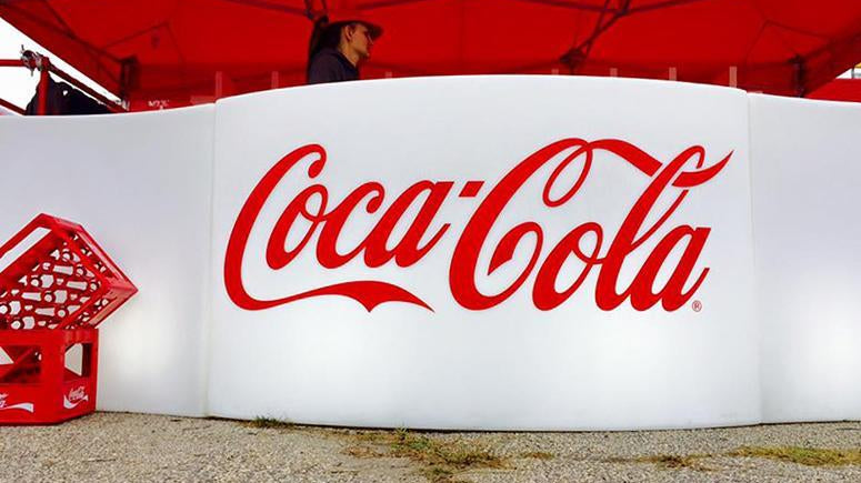 Präsentationspodest, Theke SNACK BAR von Giò Colonna Romano | Theken | brandamba.com