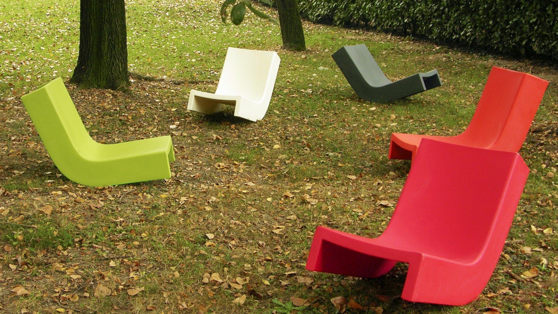 Schaukel-Sessel TWIST von Prospero Rasulo | Sitzmöbel | brandamba.com