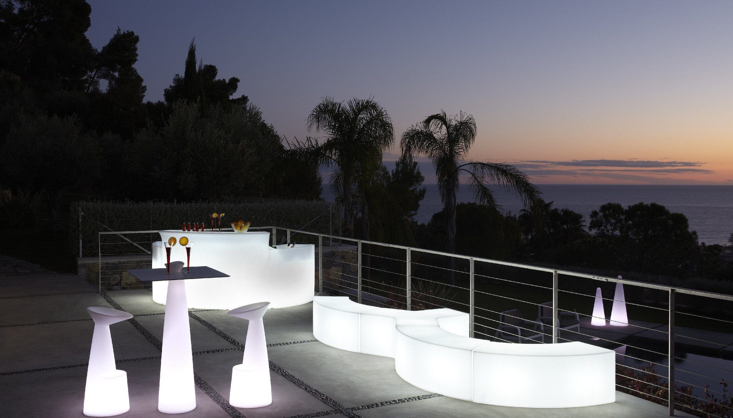 LED Theke Slide BREAK BAR Set | 1x BREAK BAR + 2x BREAK ICE | LED Theke | brandamba.com