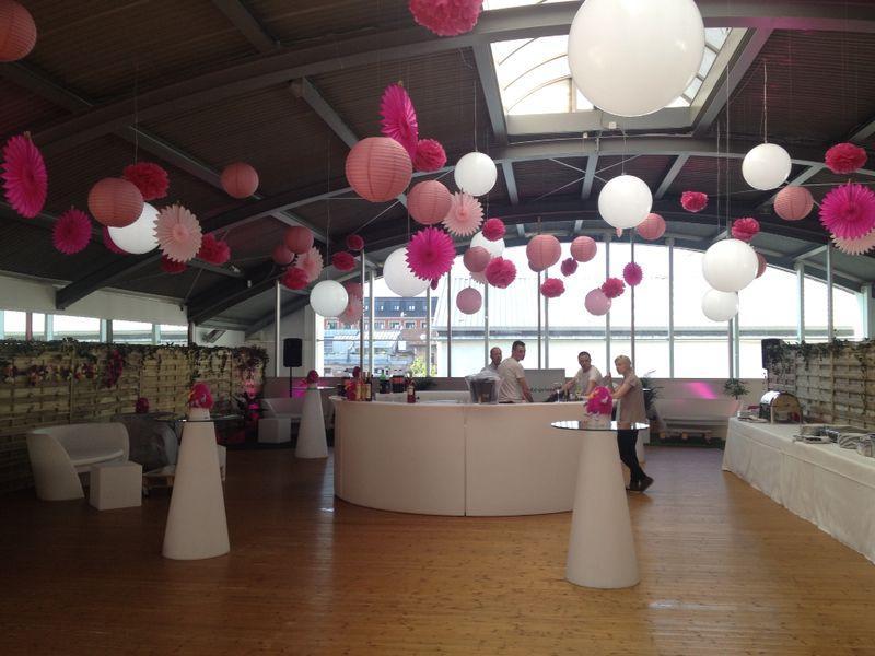 Slide BREAK BAR Leuchttheken-Set | 5 x BREAK BAR, 5/6 kreisrund | LED Theke | brandamba.com