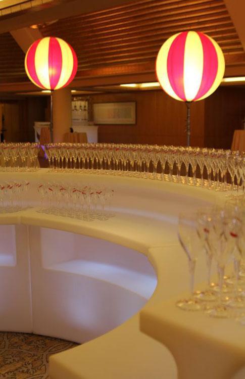 Slide BREAK BAR Leuchttheken-Set | 5 x BREAK BAR, 5/6 kreisrund | LED Theke | brandamba.com