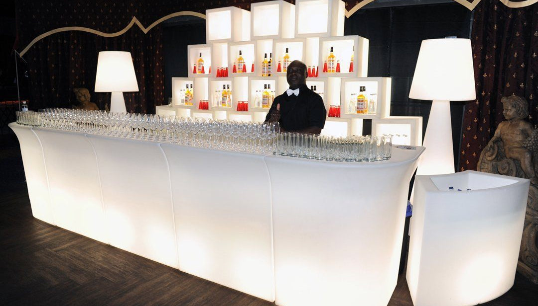 Slide ICE BAR passend zu Slide Thekensystem BREAK | LED Theke | brandamba.com