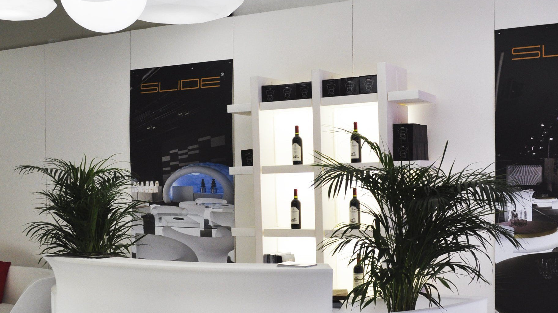 Slide ICE BAR passend zu Slide Thekensystem BREAK | LED Theke | brandamba.com