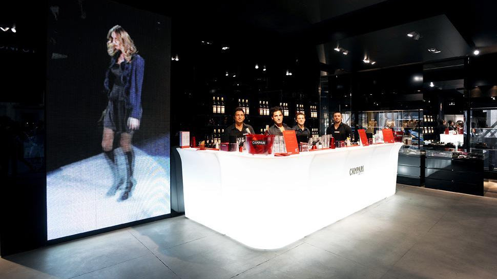 Slide JUMBO BAR Leuchttheke Eventtheke Gerades Element | LED Theke | brandamba.com