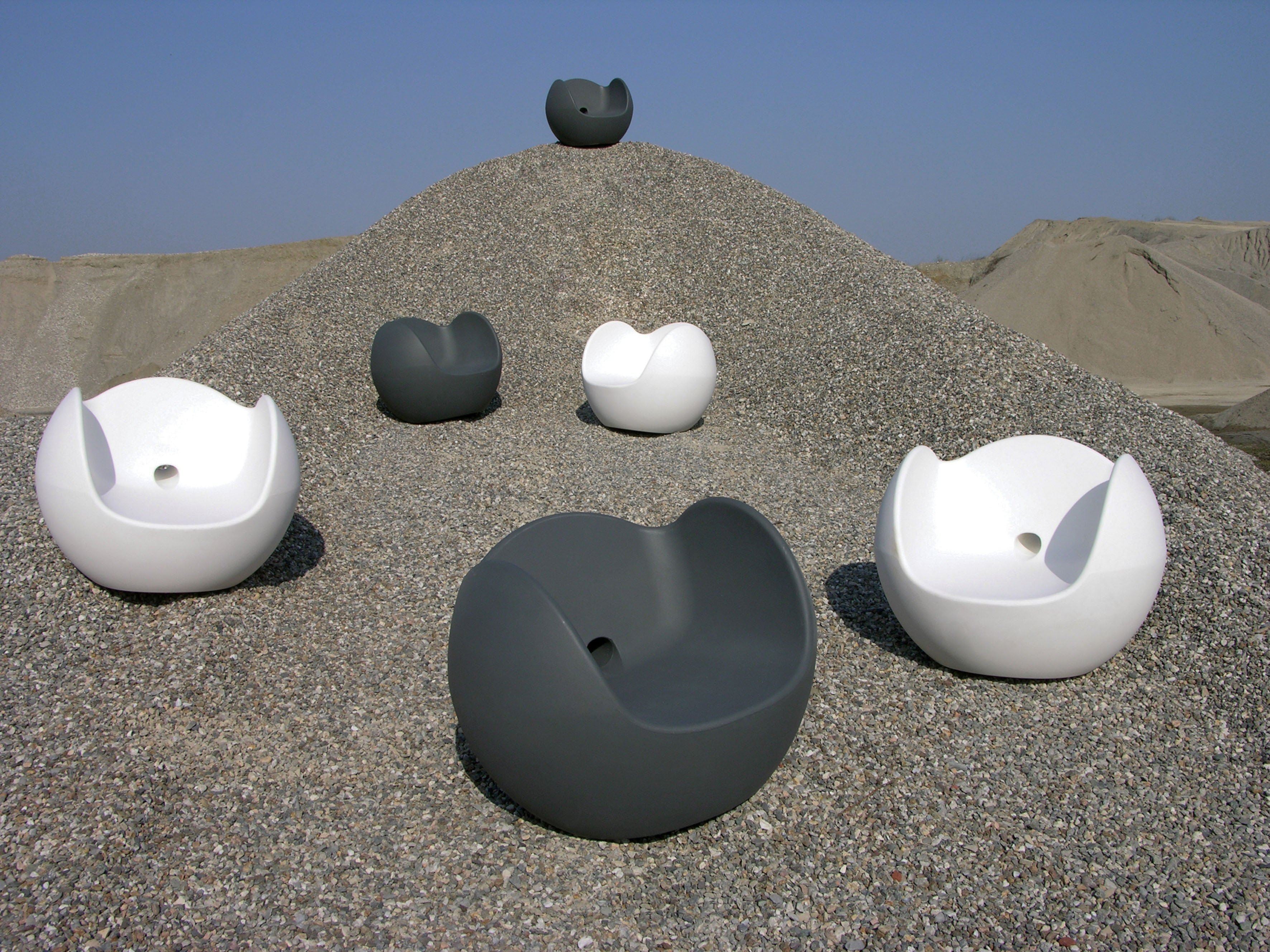 Slide Sessel BLOS von Karim Rashid | Sitzmöbel | brandamba.com