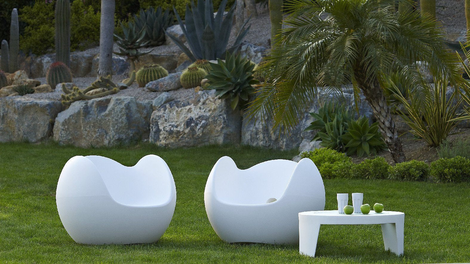 Slide Sessel BLOS von Karim Rashid | Sitzmöbel | brandamba.com