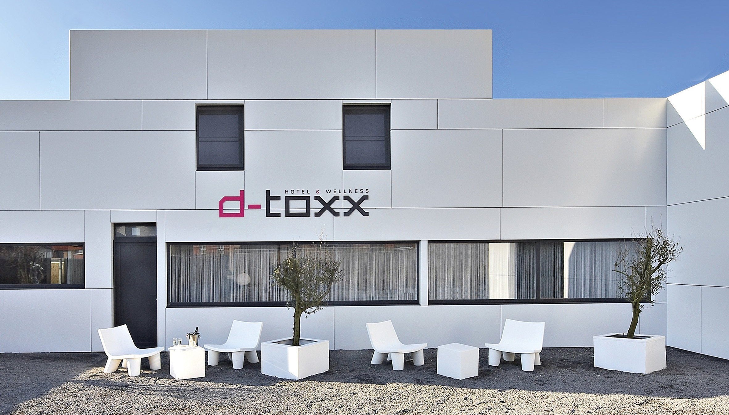 Slide Sessel LOW LITA von Paola Navone | Sitzmöbel | brandamba.com