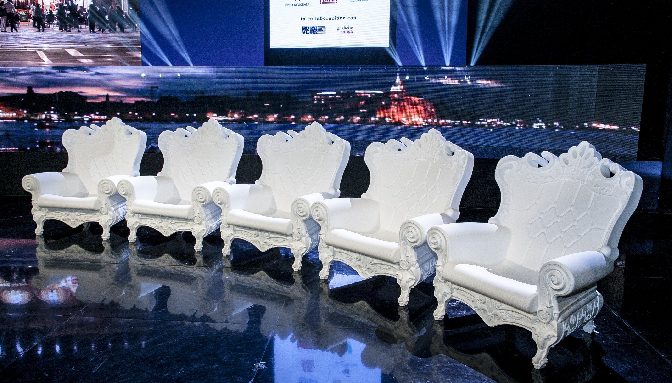 Slide Sessel QUEEN OF LOVE für Indoor + Outdoor | Sitzmöbel | brandamba.com