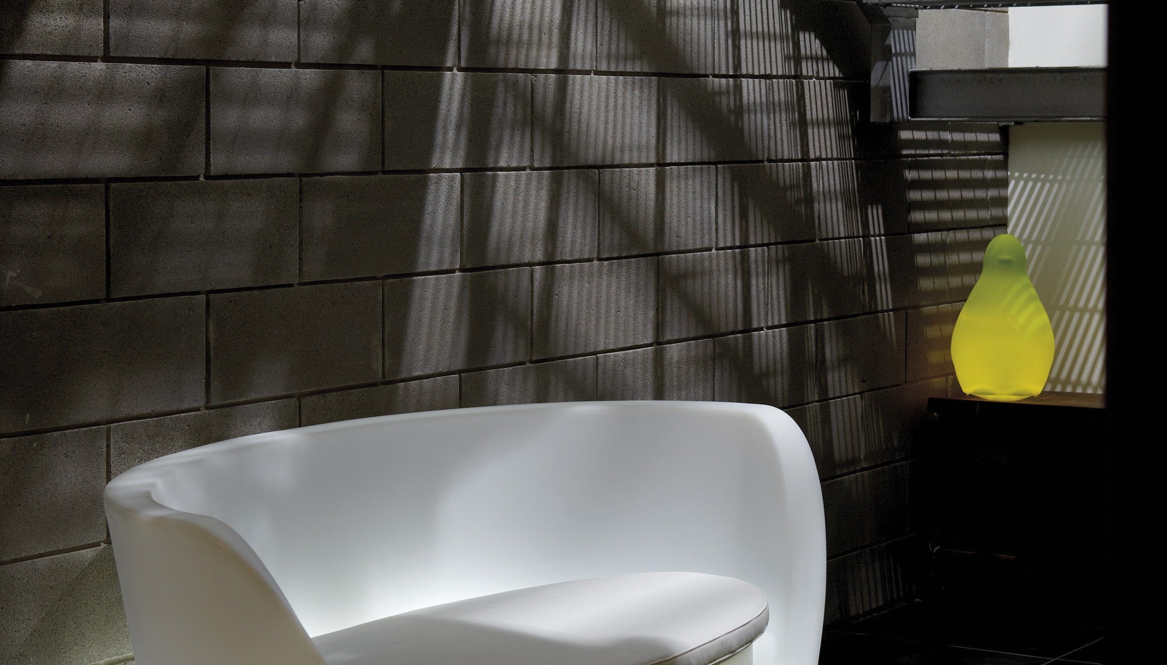 Slide Sofa RAP von Karim Rashid | Sitzmöbel | brandamba.com