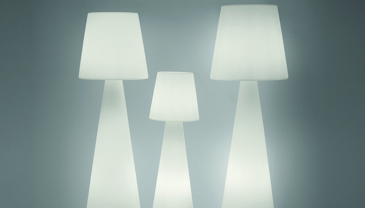 Stehleuchte PIVOT von Slide Studio | Produktpräsentation | brandamba.com