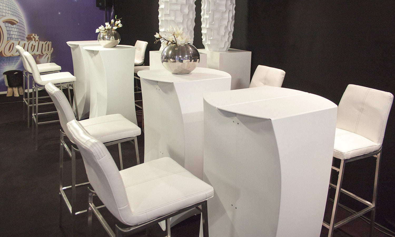 stehtisch olumn von flux / falttheke / Promotiontheke / Catering Events