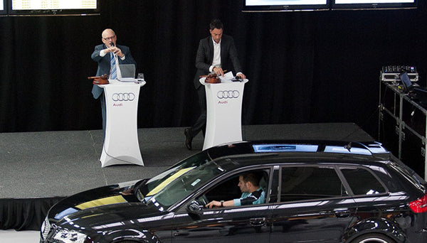 stehtisch olumn von flux / falttheke / Messetehek