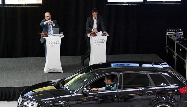 stehtisch olumn von flux / falttheke / Messetehek