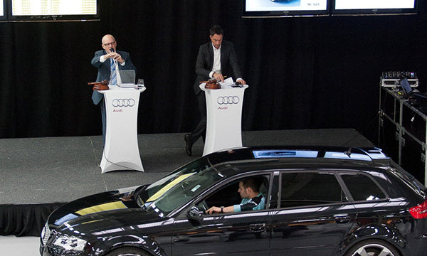 stehtisch olumn von flux / falttheke / Messetehek