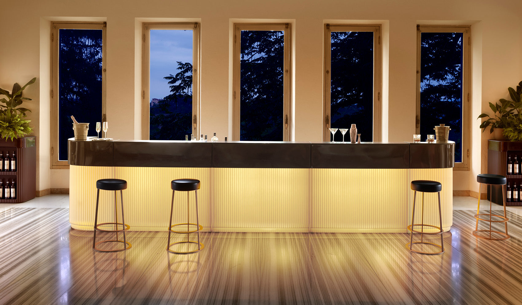 Slide CORDIALE BAR & CORDIALE CORNER | LED-BAR  | Leuchttheke | Roberto Paoli | Indoor Lounge Bar mit Slide Lounge Möbeln