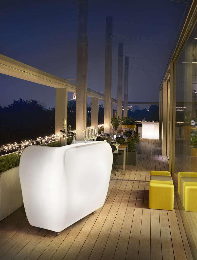 Slide ROLLER BAR mit BEER DISPENSER beleuchtbare Rolltheke mit Zapfanlage | Theken | brandamba.com