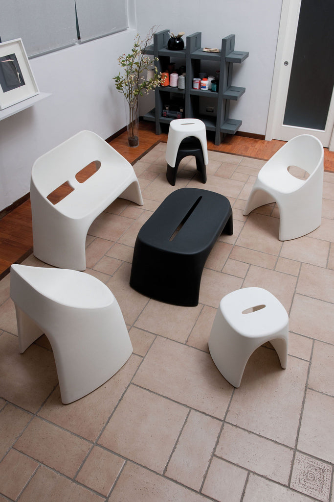 Stapelbare Sitzbank SLIDE Amélie Panchetta für Indoor + Outdoor | Sitzmöbel | brandamba.com